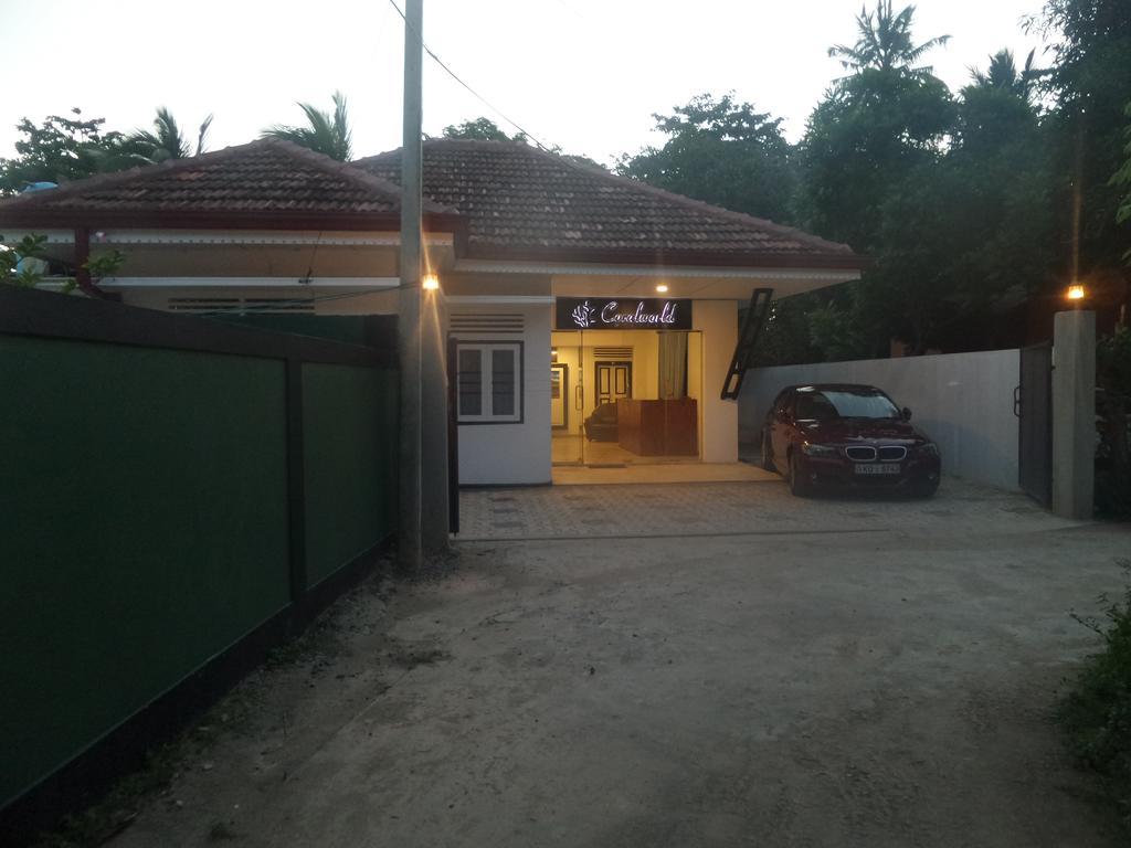 Coralworld Hotel Mirissa Exterior foto